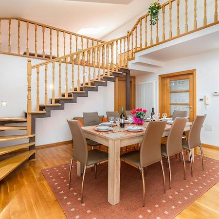 Apartment Villa Nera พูลา ภายนอก รูปภาพ