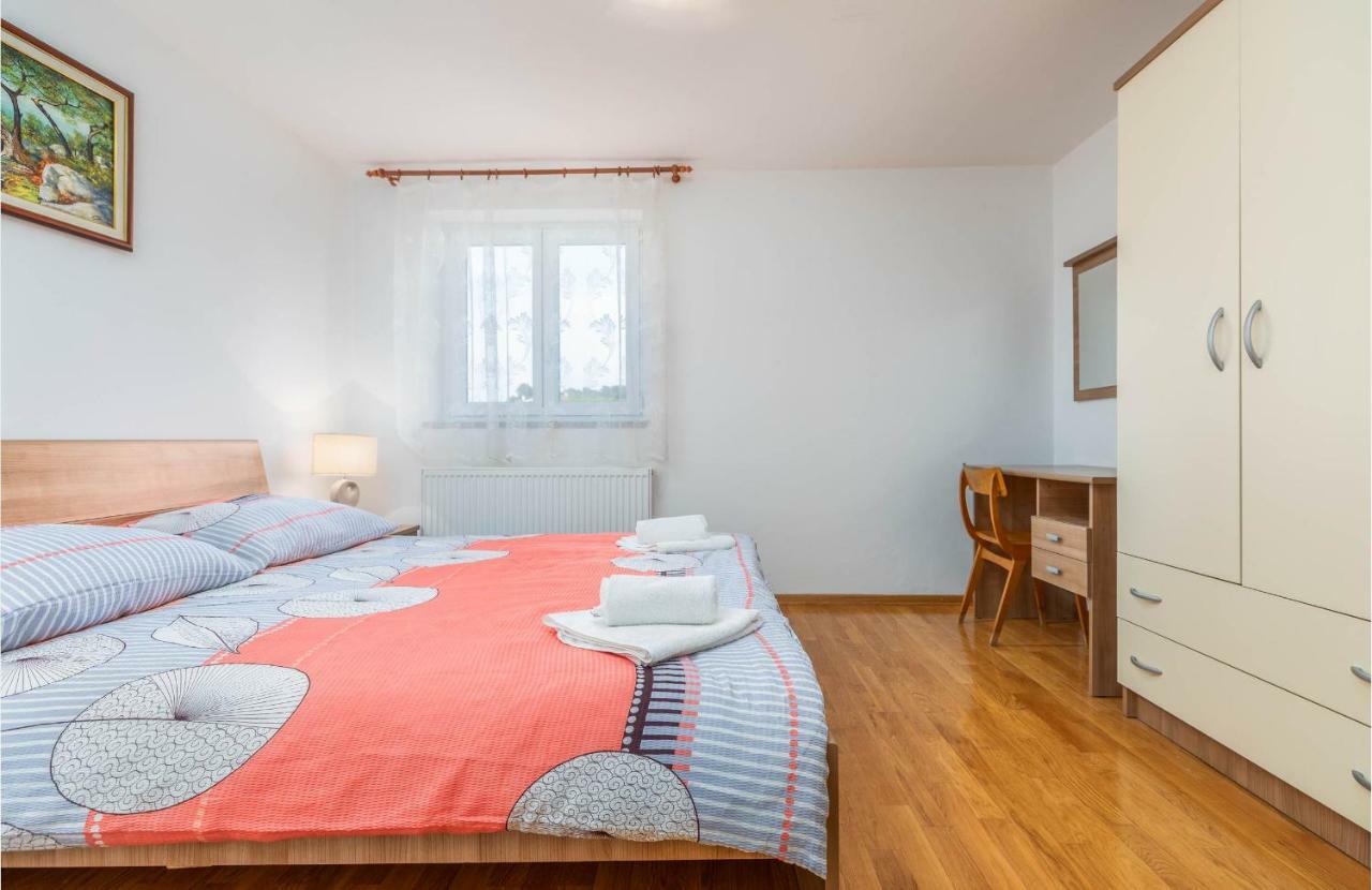 Apartment Villa Nera พูลา ภายนอก รูปภาพ